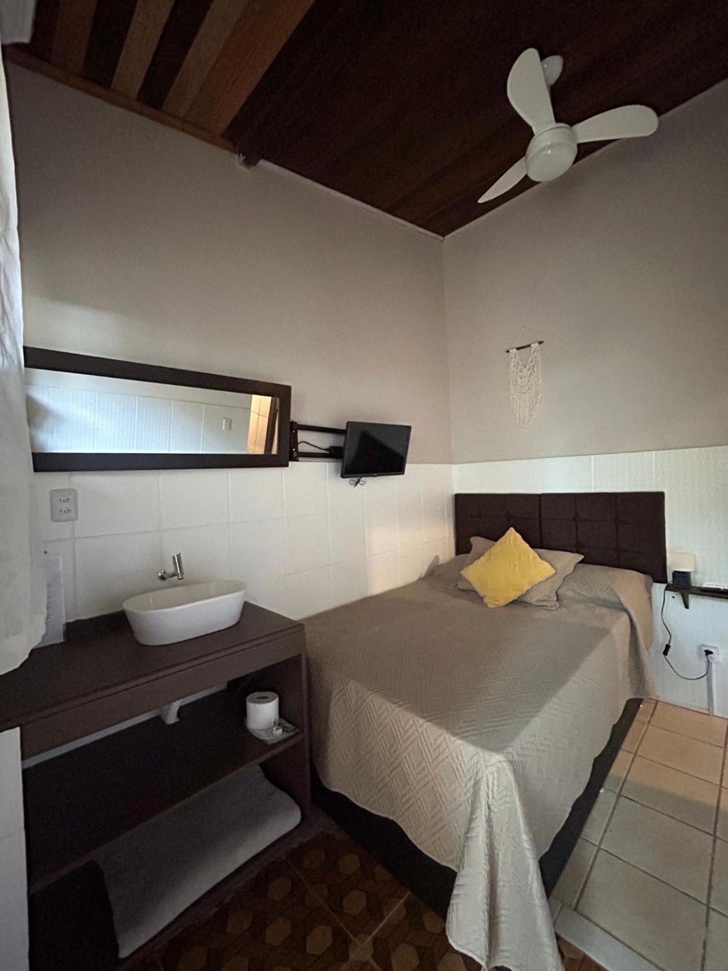 Coco Suites Vila do Abraao Ngoại thất bức ảnh